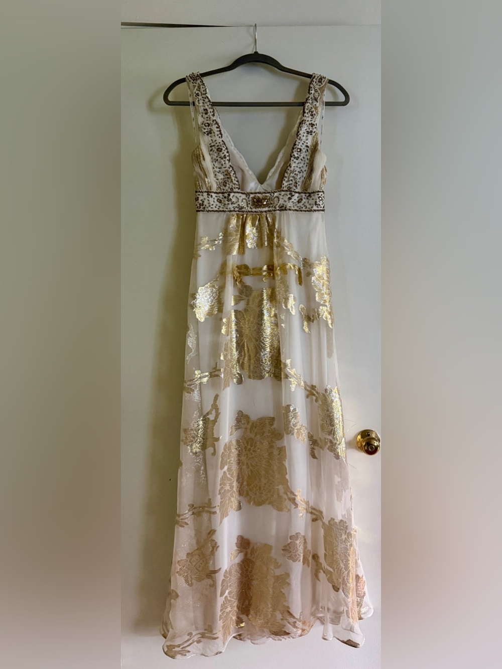 Vintage Sue Wong White and Gold Beaded and Embellished Gown - Picture 3 of 6